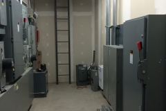 salle-electrique-echelle